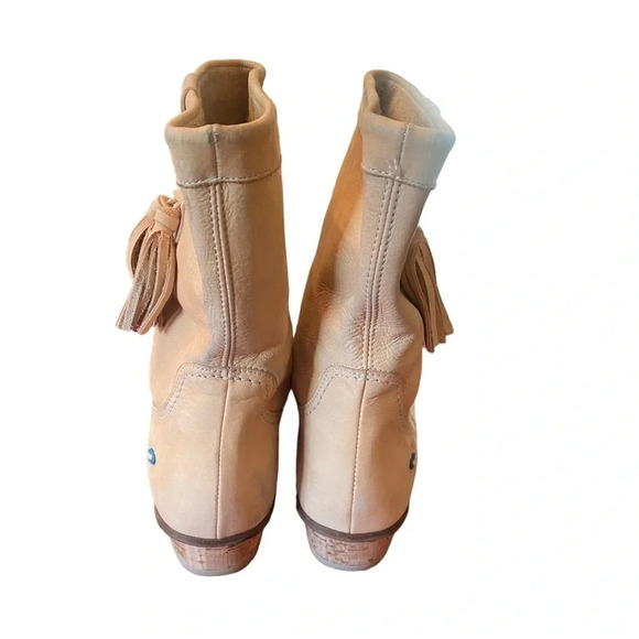 Cloud Footwear European Leather Tassel Tan Leather Boots - Picture 3 of 10